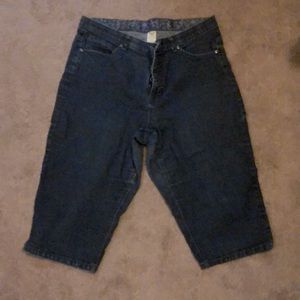 Capri jeans
